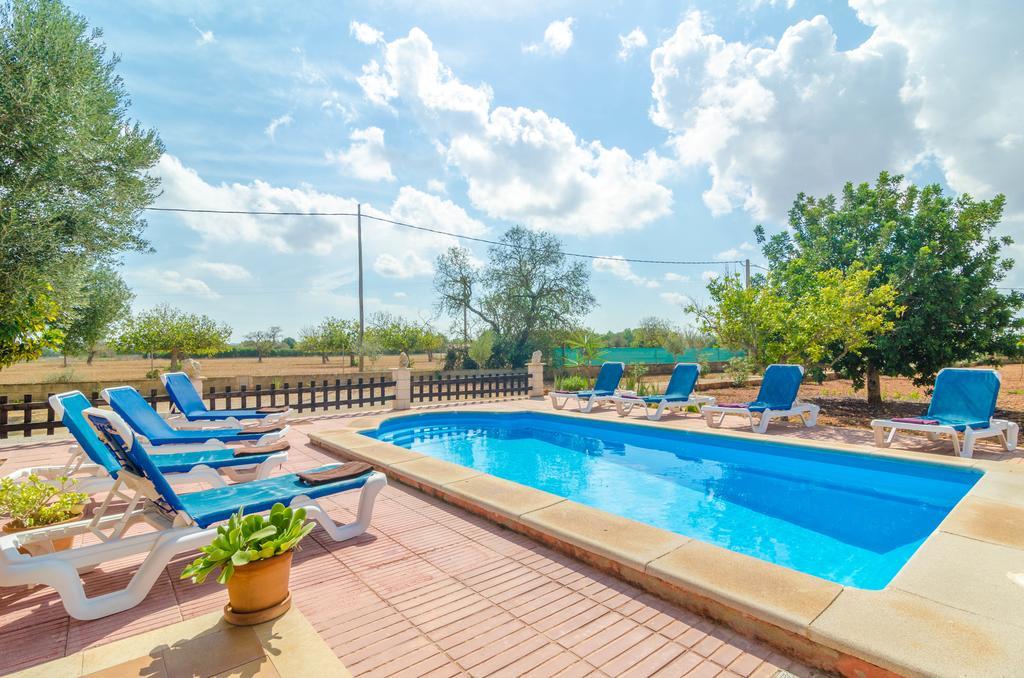 Villa Cesar Кампос Экстерьер фото